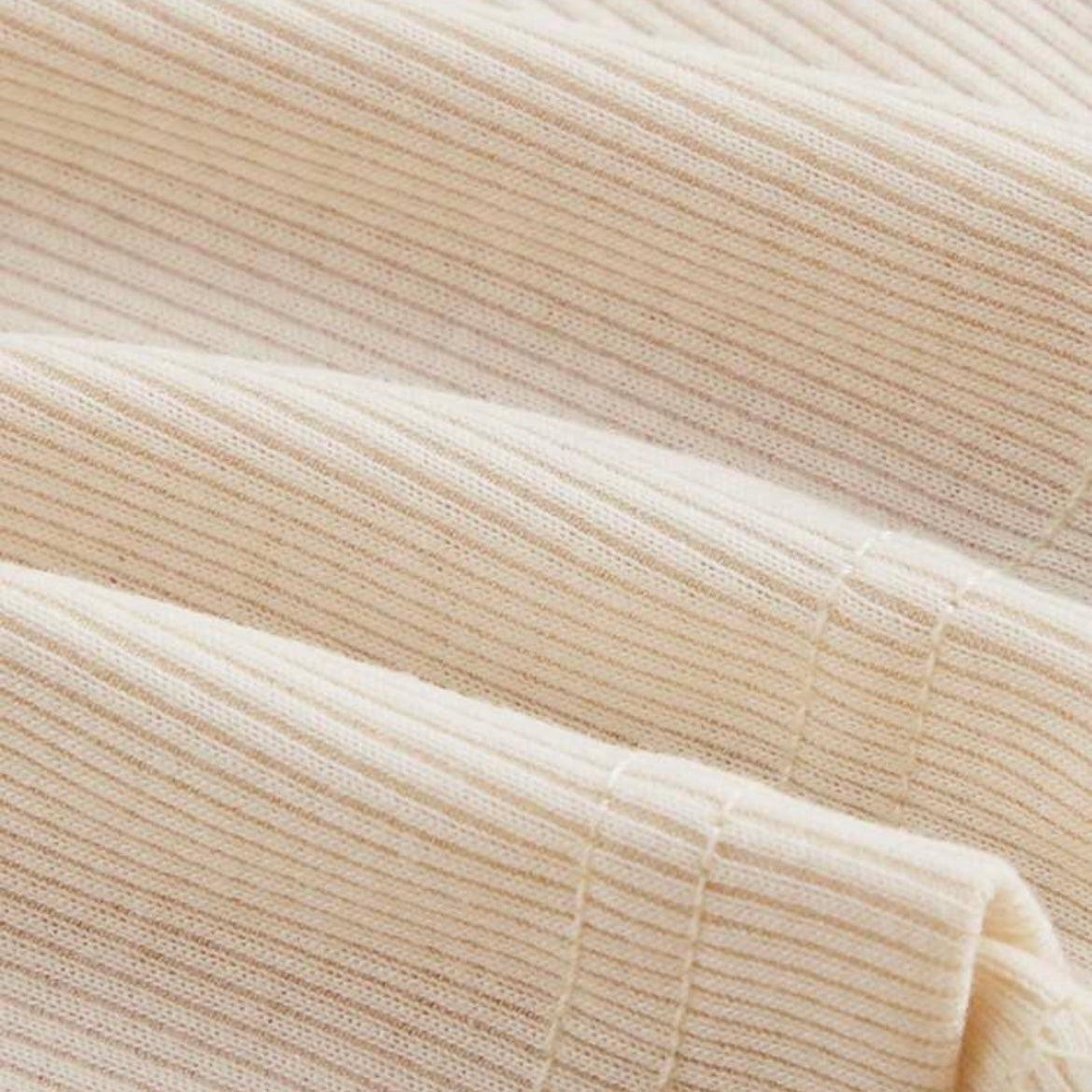 GABI APRICOT TWIST FRONT TOP