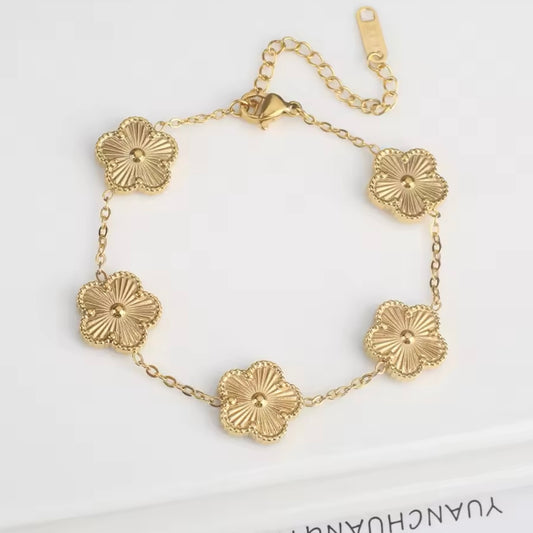 GOLDEN FLOWER BRACELET