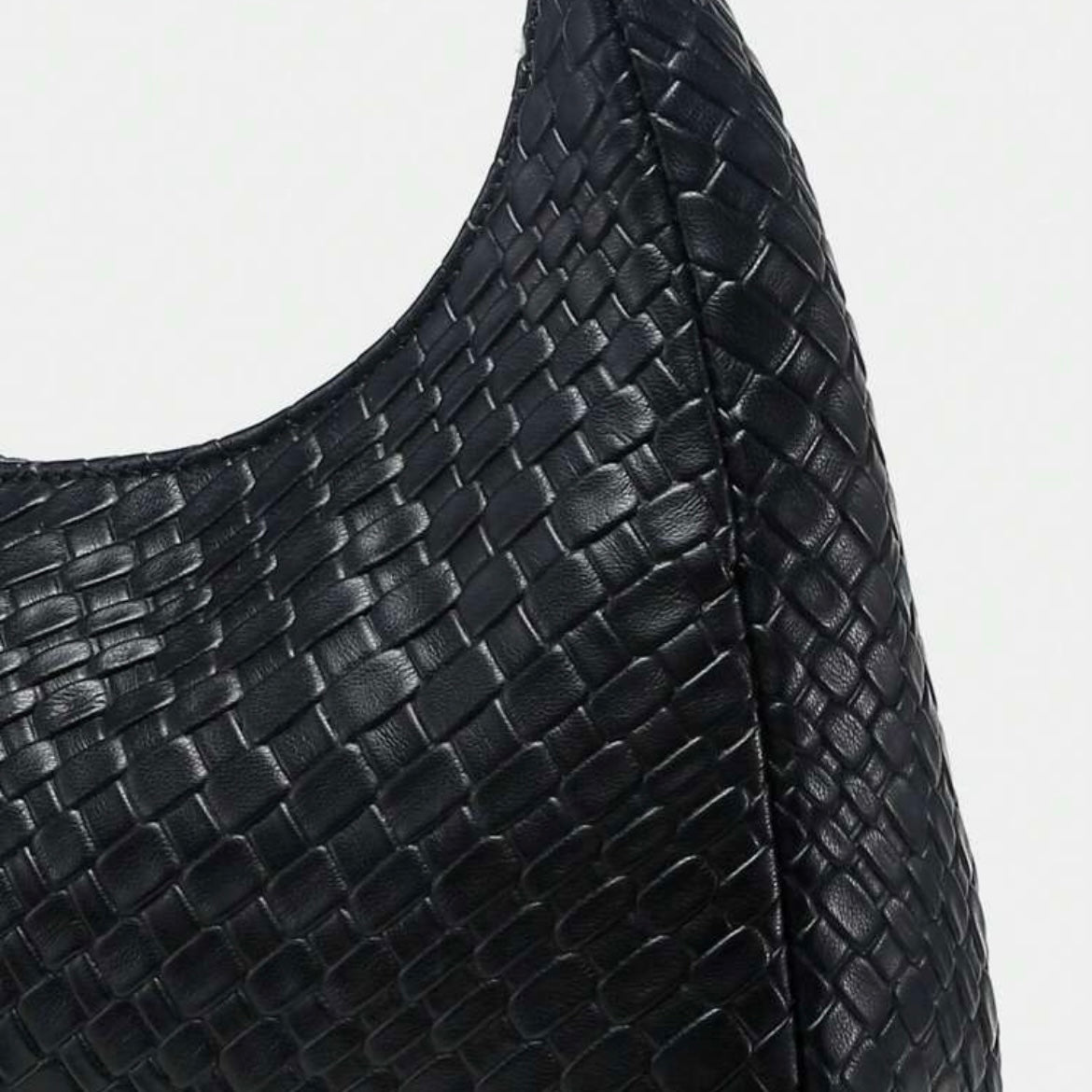 BELLA BLACK SHOULDER BAG