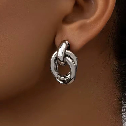 SILVER CHUNKY EARRINGS