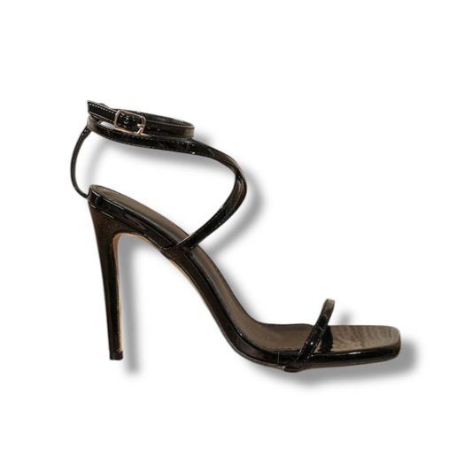 CASSY BLACK HEELS